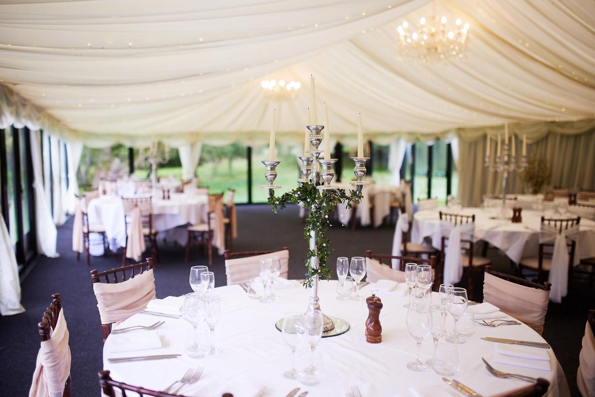 וודברידג' Seckford Hall Hotel & Spa מראה חיצוני תמונה